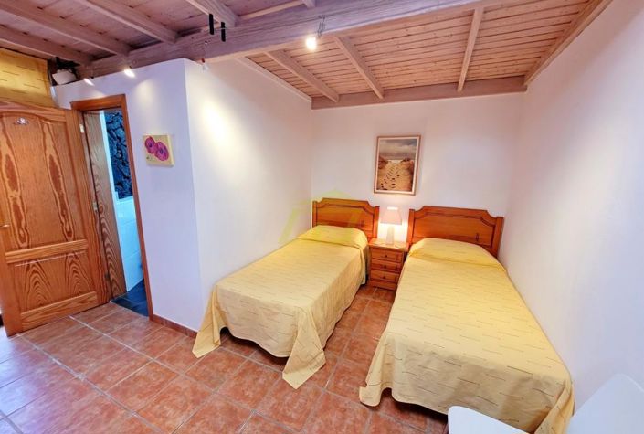 Image No.6-3 Bed Villa for sale