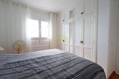 First floor 2 bedroom apartment with shared pool in quiet complex