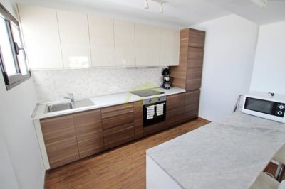 Immaculate villa in an unbeatable location in Puerto del Carmen