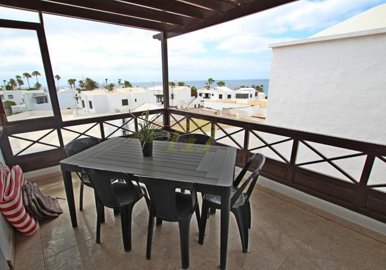 Immaculate villa in an unbeatable location in Puerto del Carmen