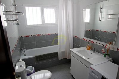 Immaculate villa in an unbeatable location in Puerto del Carmen