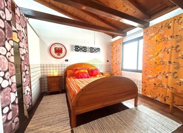 Spacious 3-bedroom, 3-bathroom duplex in quiet residential area in Costa Teguise