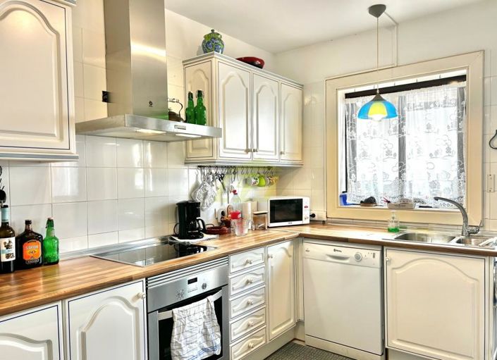 Image No.5-3 Bed Villa for sale