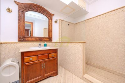 Stunning 4 Bedroom Detached Villa in Macher