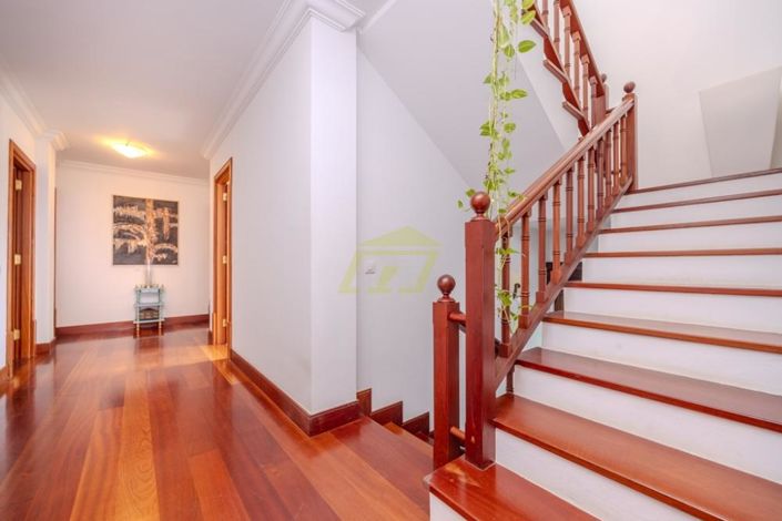 Image No.14-Villa de 4 chambres à vendre à Macher