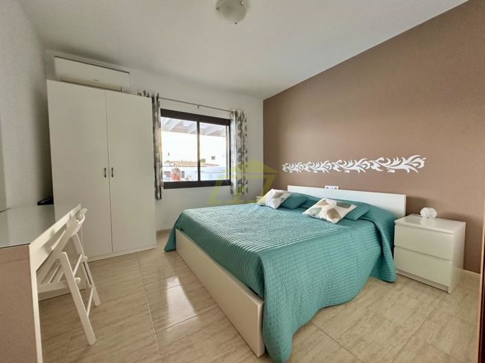 Image No.10-4 Bed Villa for sale