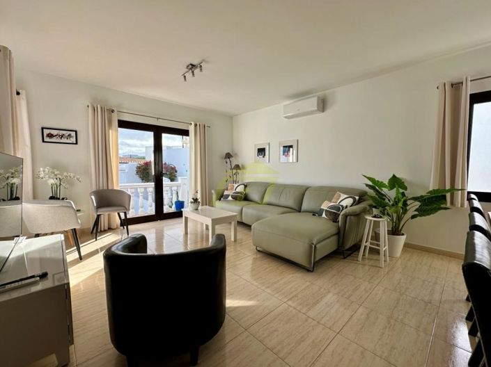 Image No.4-4 Bed Villa for sale