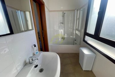 Playa Blanca gated gem with balcony views & private pool