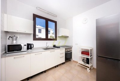 Playa Blanca gated gem with balcony views & private pool