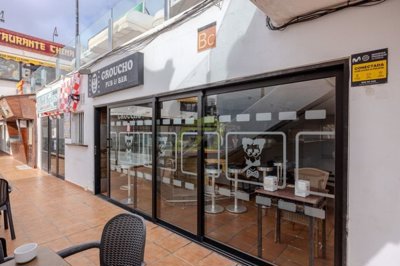 Well known Groucho’s Pub/Bar for sale in Puerto del Carmen