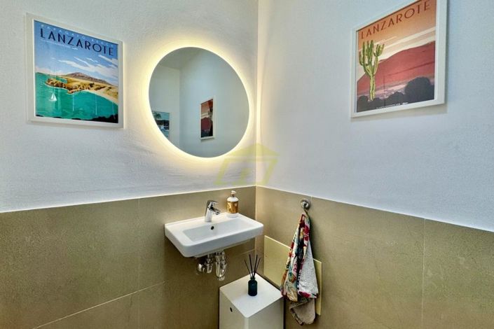 Image No.11-3 Bed Villa for sale