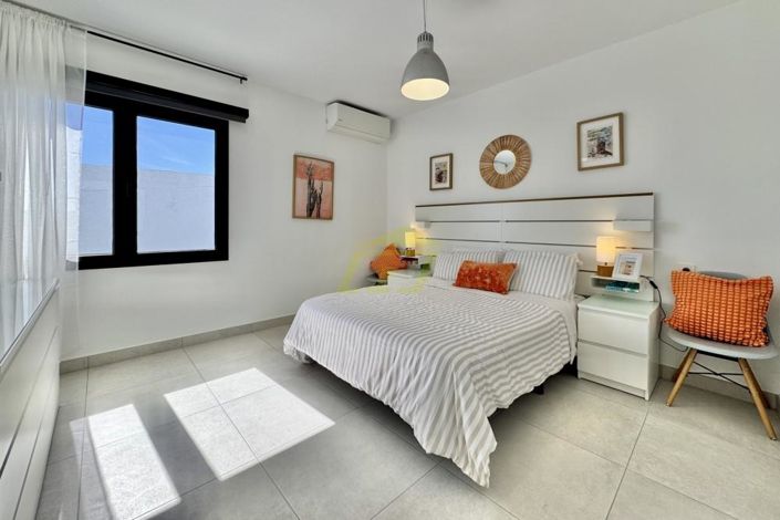 Image No.21-3 Bed Villa for sale