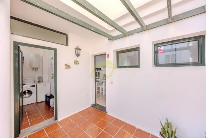 Image No.3-2 Bed Villa for sale