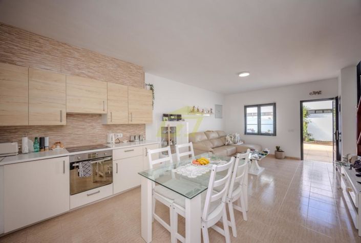 Image No.4-2 Bed Villa for sale