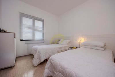 Beautiful 2 bedroom, 1 bathroom home in the sought-after Faro Pechiguera area.