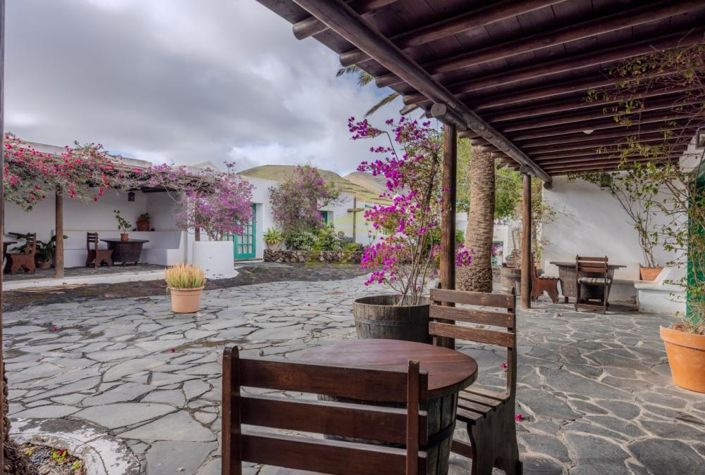 Image No.17-Commercial de 9 chambres à vendre à Yaiza