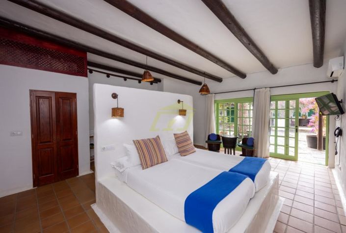 Image No.7-Commercial de 9 chambres à vendre à Yaiza