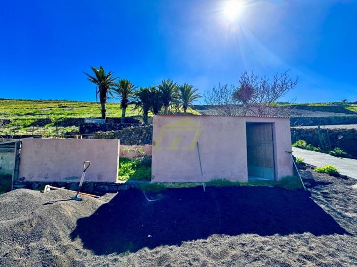 Image No.23-3 Bed Bungalow for sale