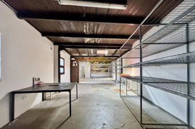 An expansive estate offering space, flexibility and long-term value