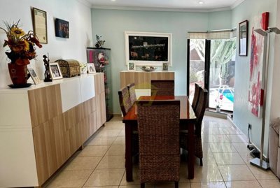 Impressive villa offering panoramic sea views and evening sunsets