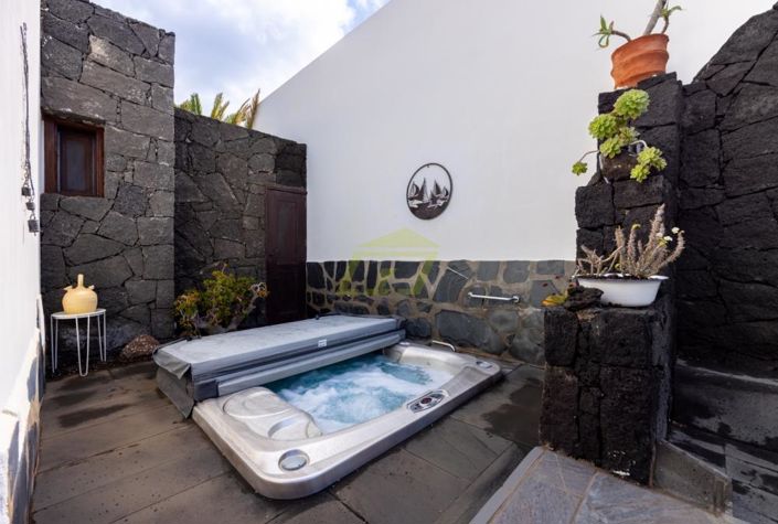 Image No.13-3 Bed Villa for sale