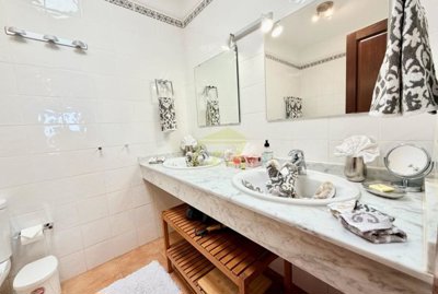 3 bedroom sea view villa with private pool – walking distance to Marina Rubicón