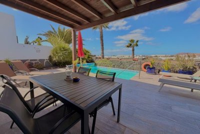 3 bedroom sea view villa with private pool – walking distance to Marina Rubicón