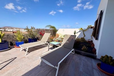 3 bedroom sea view villa with private pool – walking distance to Marina Rubicón