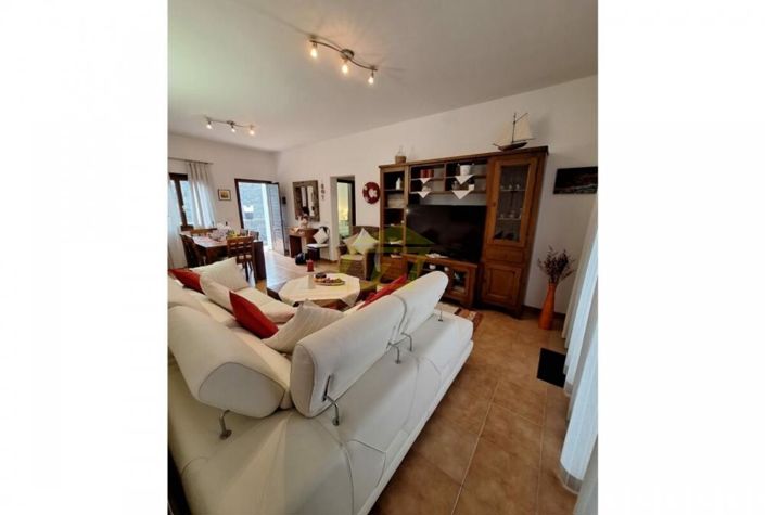 Image No.2-3 Bed Villa for sale