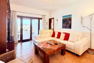 3 bedroom sea view villa with private pool – walking distance to Marina Rubicón
