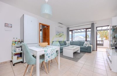 Apartment in a sought after complex with communal swimming pools and onsite facilities in Costa Teguise