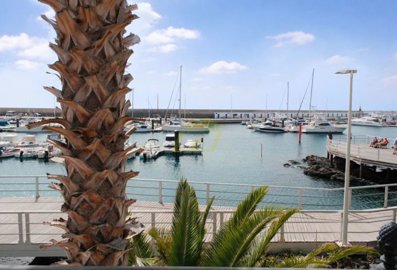 Front Line 3 bedroom villa in Puerto del Carmen