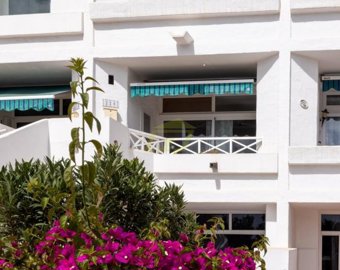 Prime Location 1 Bed with Ocean Views in Puerto del Carmen