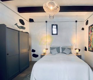 Stunning 7 Room Luxury Villa/Hotel with Heated Pool and Attached Buildable Plot