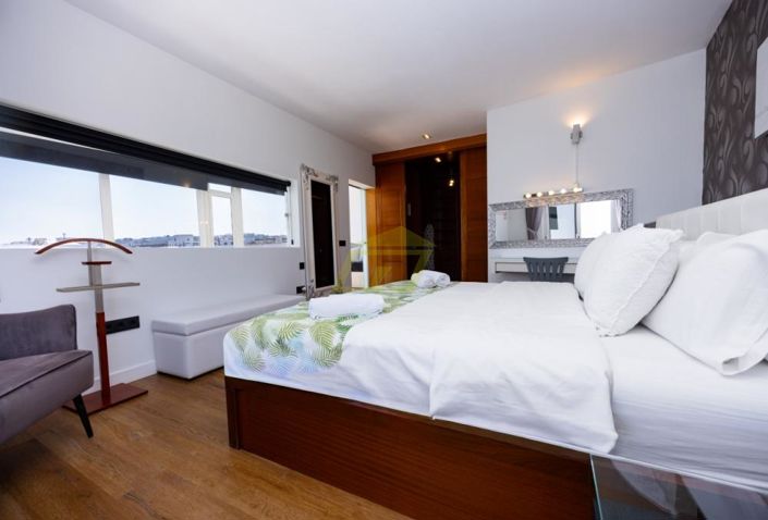 Image No.19-6 Bed Villa for sale