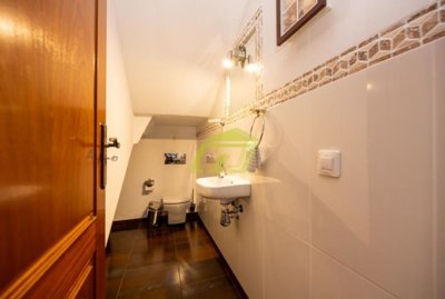 Spacious villa with private pool and guest apartment in Yaiza