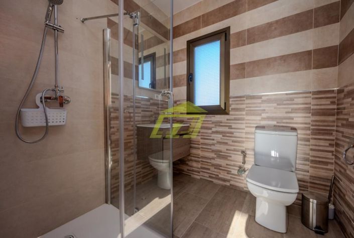 Image No.17-4 Bed Villa for sale