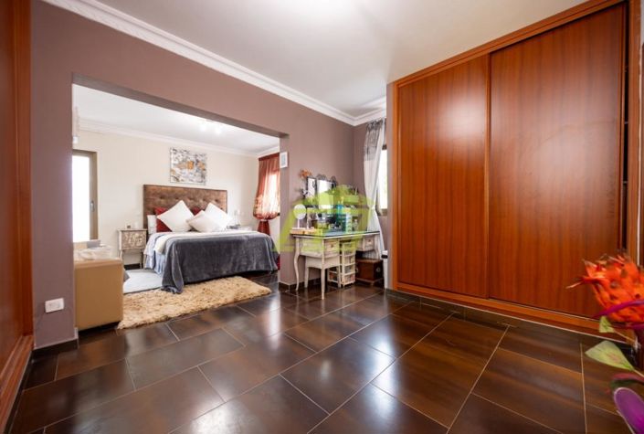 Image No.6-4 Bed Villa for sale