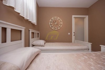 A pristine apartment moments from the beach in Puerto del Carmen