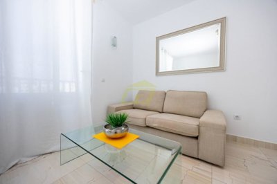 A pristine apartment moments from the beach in Puerto del Carmen