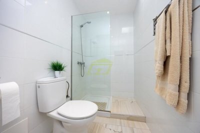 A pristine apartment moments from the beach in Puerto del Carmen