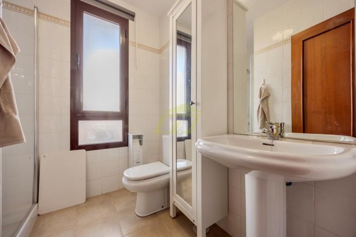 Image No.9-3 Bed Villa for sale