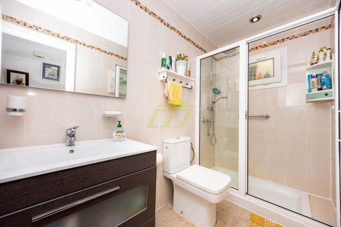 Image No.12-1 Bed Apartment for sale