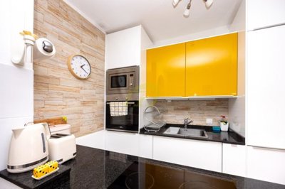 Charming top floor apartment with communal pool