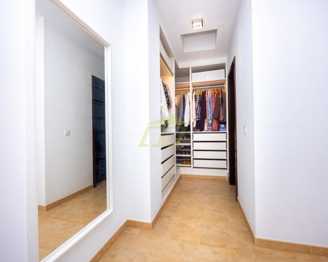 Image No.11-3 Bed Villa for sale