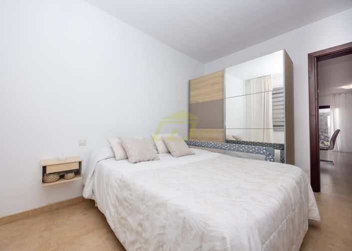 Image No.27-3 Bed Villa for sale