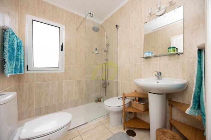 Image No.17-5 Bed Villa for sale