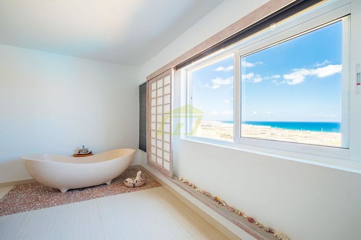 Image No.13-6 Bed Villa for sale