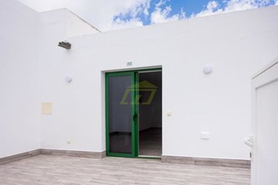 Gated community apartment with pool in prime old town location