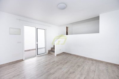 Gated community apartment with pool in prime old town location